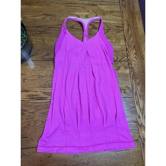 𝅺lululemon Racerback Tank Top Pink Size 4 Extra Small Built in Bra - Picture 4 of 6